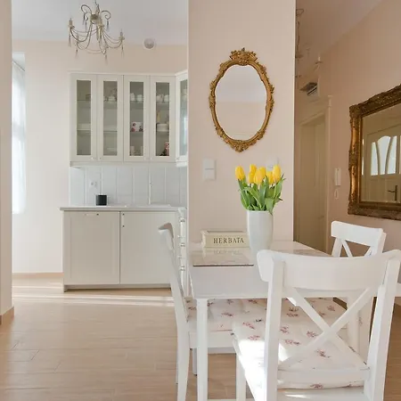 Imperial - Classic Apartament *